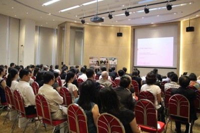 活動嘉賓主要來自于上海新加坡商會-上海新加坡俱樂部和上海浙江商會的企業(yè)會員，及華盛頓大學(xué)-復(fù)旦大學(xué)EMBA校友會