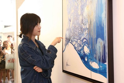 韓國人氣女星具惠善才華洋溢，兼任演員、歌手、導演、作家、畫家、作曲家多重身份